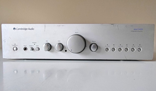 Cambridge audio azur 540a - cambridge,
