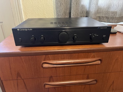 Cambridge audio stereo - cambridge,