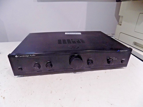 Cambridge audio series a1 - cambridge,