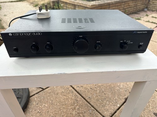 Cambridge audio stereo - cambridge, v3