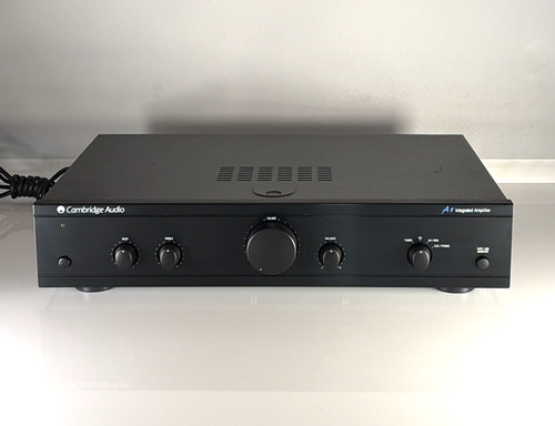 Cambridge audio stereo - a1,